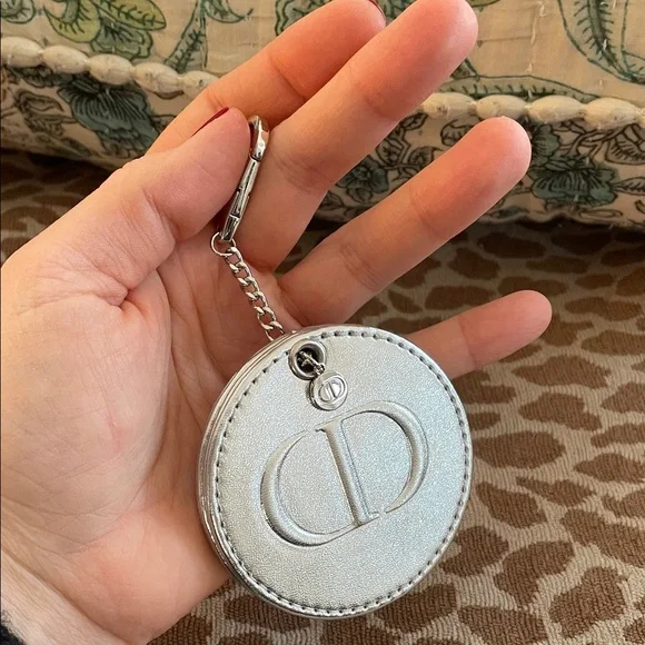 Christian Dior Metallic Silver Keychain Mirror NIB - Picture 11 of 11